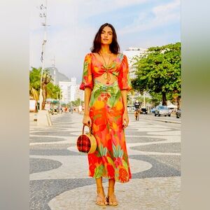 Farm Rio: Sweet Forest Midi Dress; Size XL; (NWT)

Farm Rio (Spring Summer 2024)